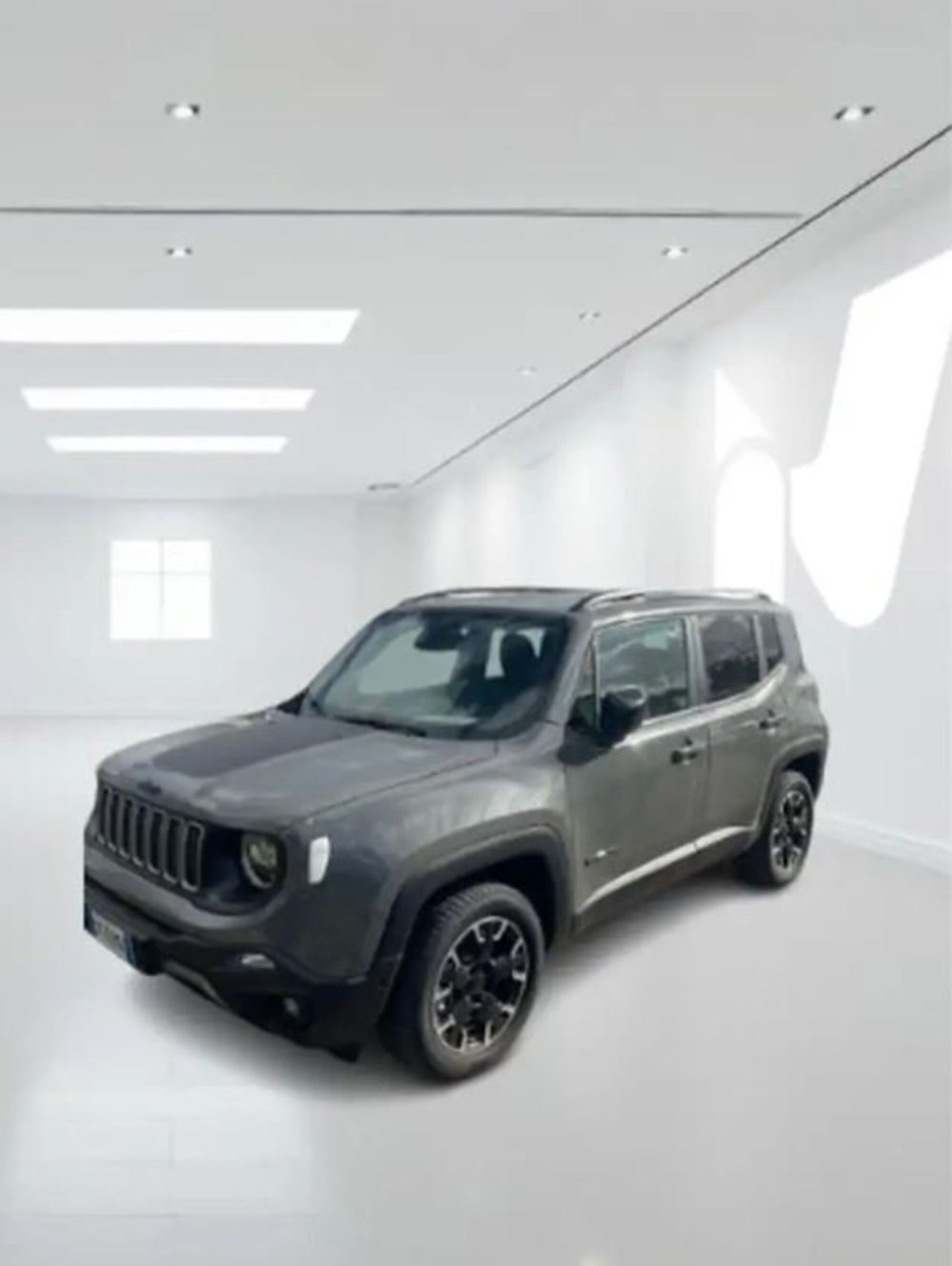 Jeep Renegade nuova a Latina (3)