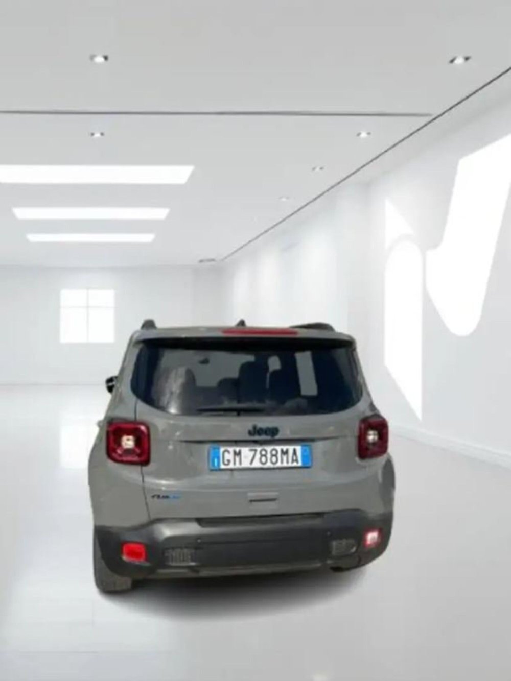 Jeep Renegade nuova a Latina (4)