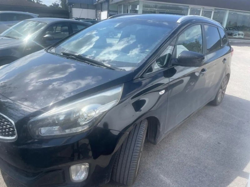 Kia Carens usata a Latina