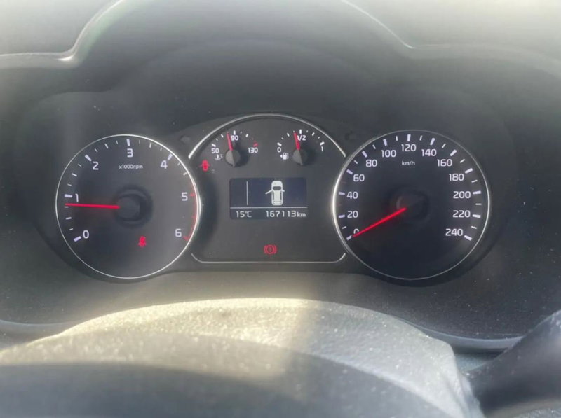 Kia Carens usata a Latina (5)