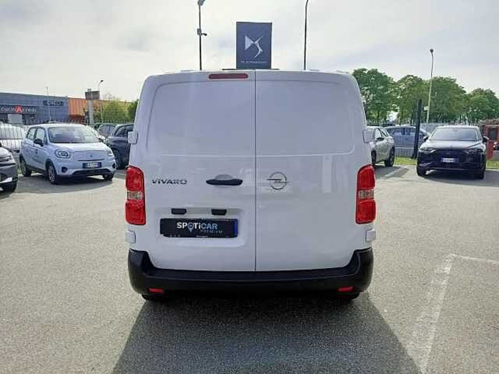 Opel Vivaro nuova a Milano (7)