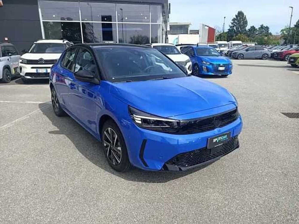 Opel Corsa nuova a Milano