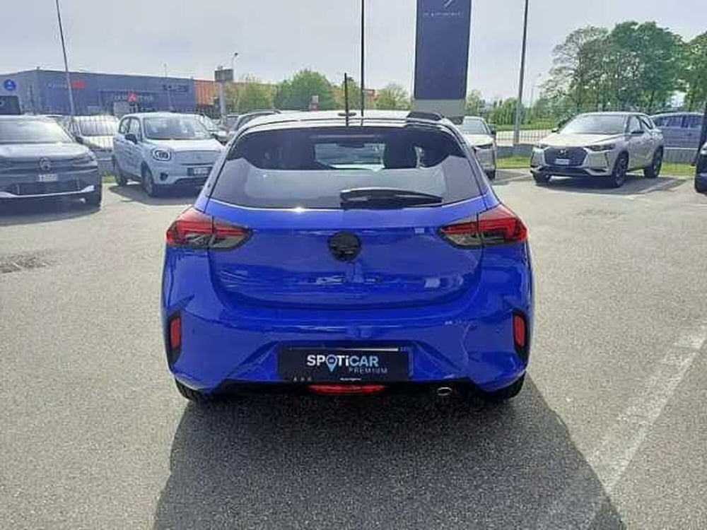 Opel Corsa nuova a Milano (6)