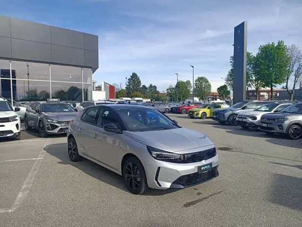 Opel Corsa nuova a Milano