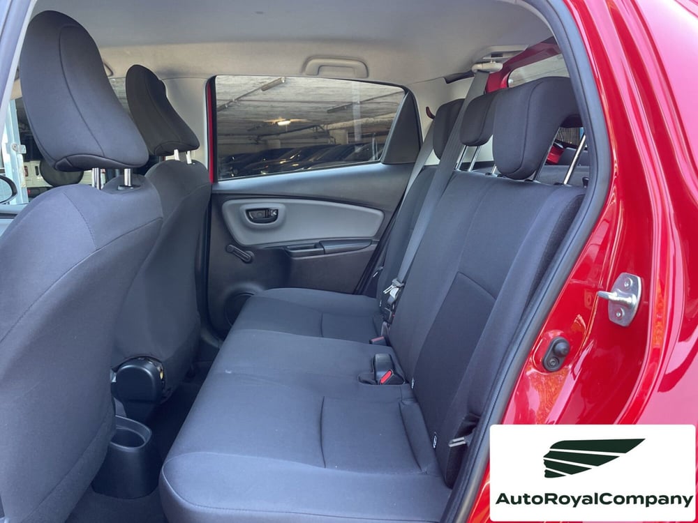 Toyota Yaris usata a Roma (11)