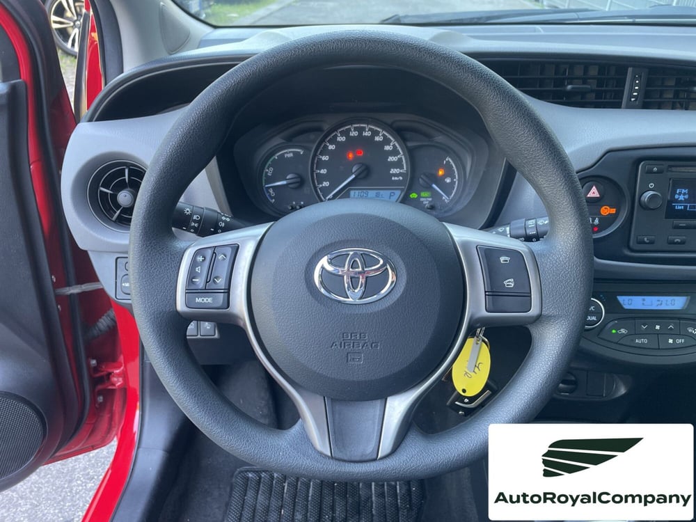 Toyota Yaris usata a Roma (13)