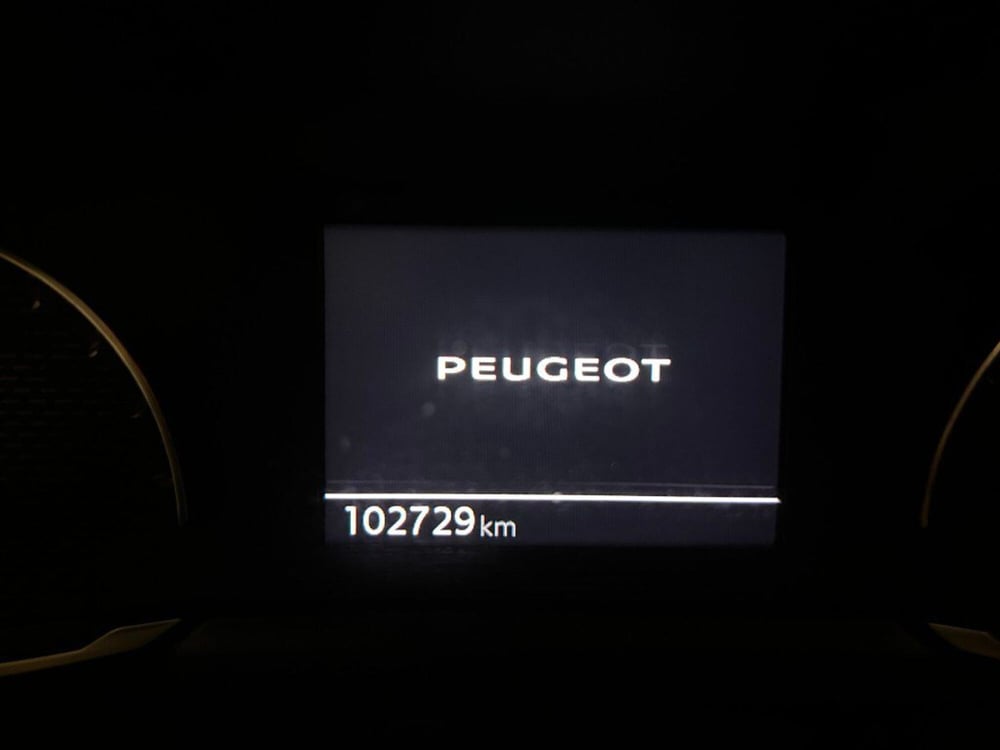 Peugeot 2008 usata a Verona (11)