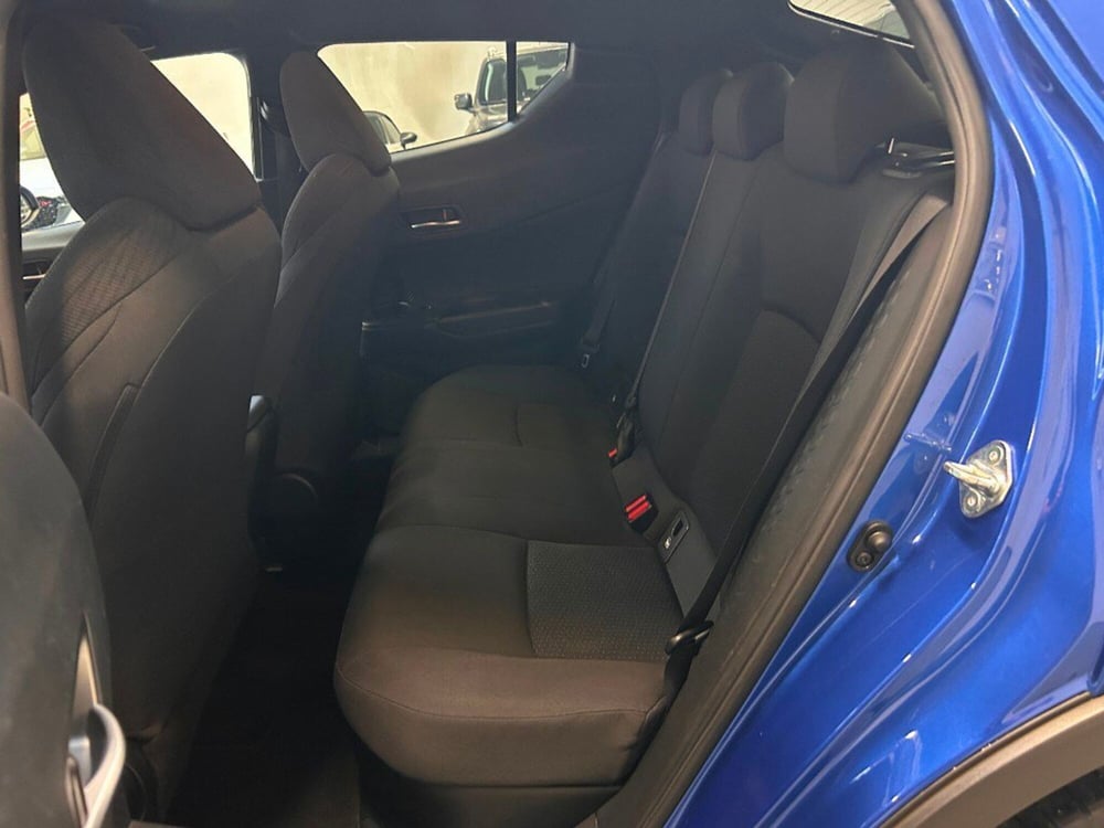 Toyota Toyota C-HR usata a Verona (7)