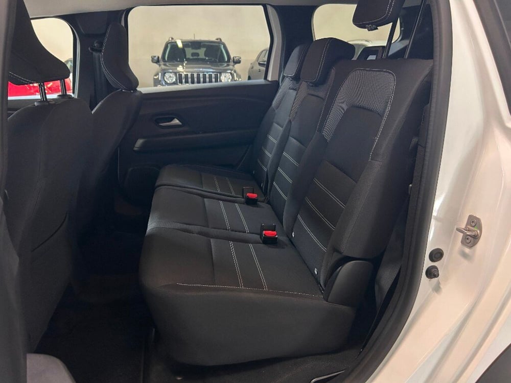 Dacia Jogger usata a Verona (9)