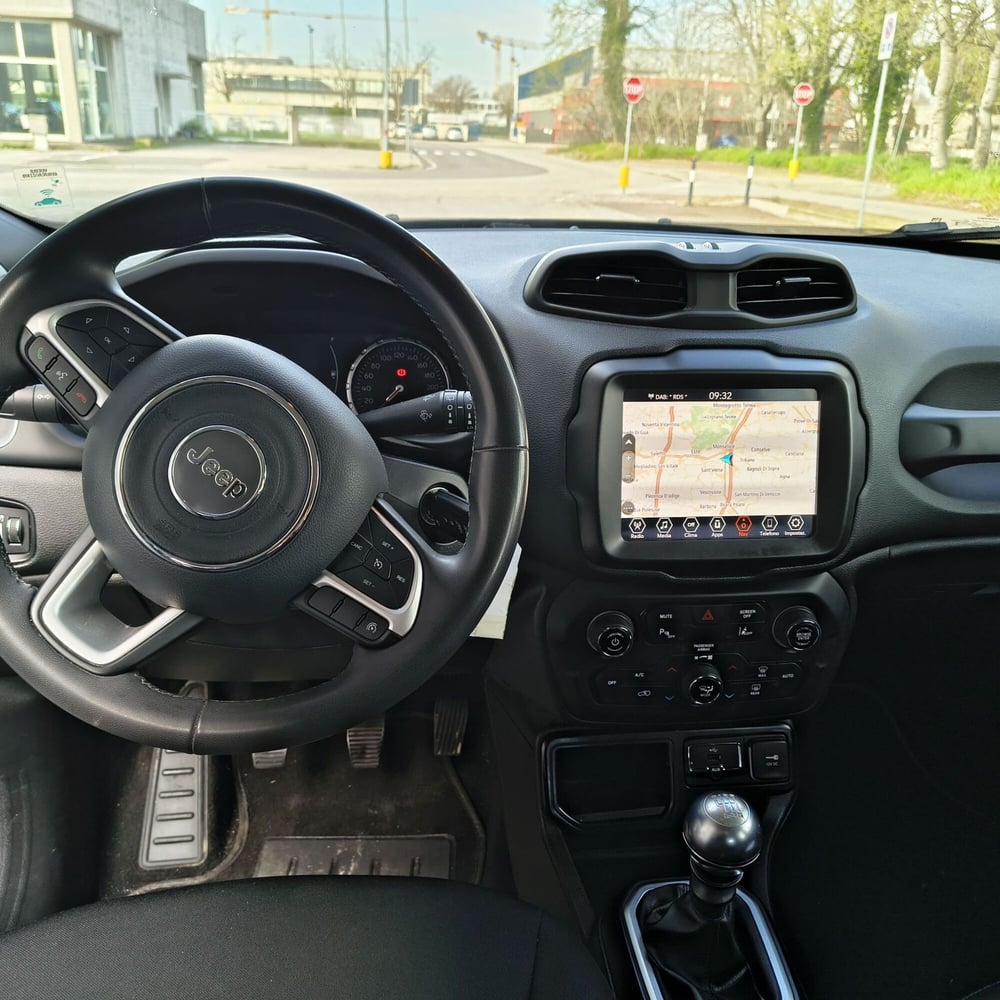 Jeep Renegade usata a Padova (11)