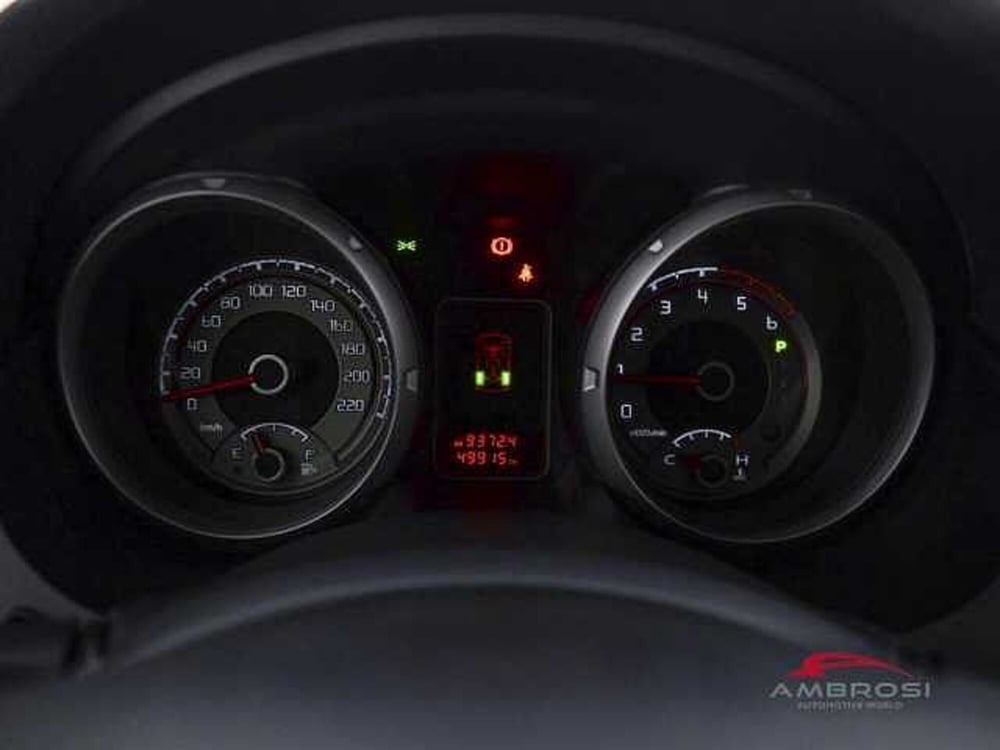 Mitsubishi Pajero usata a Perugia (13)