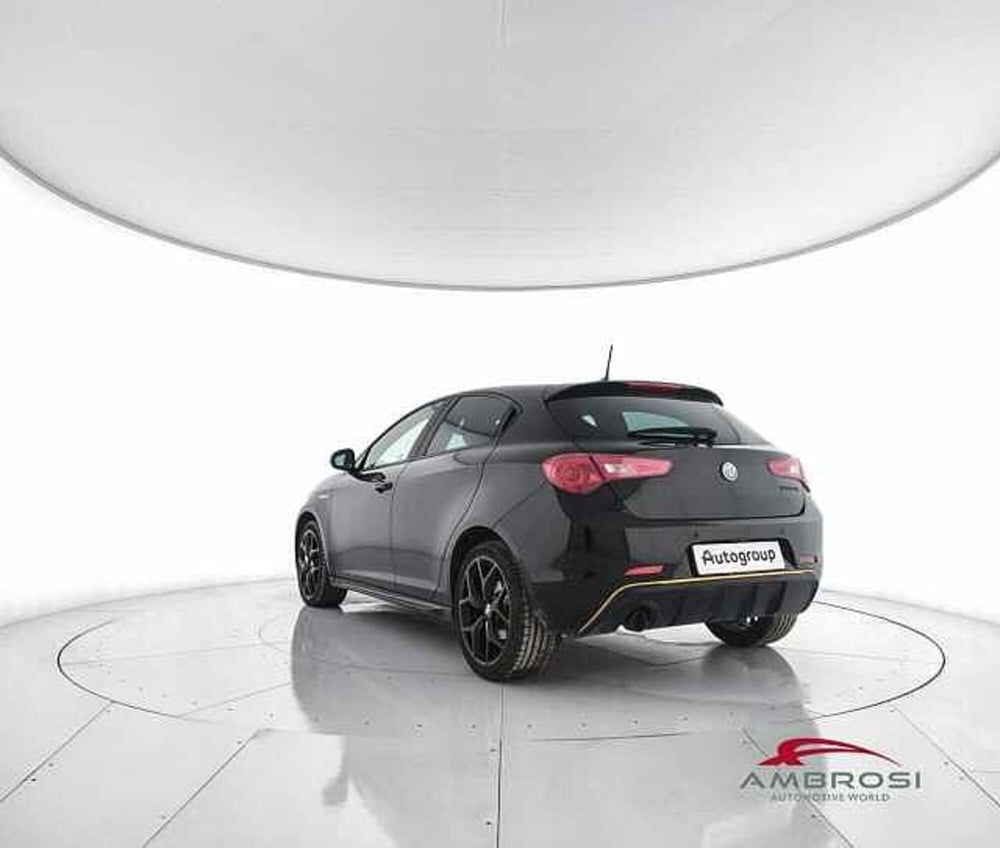 Alfa Romeo Giulietta usata a Perugia (4)