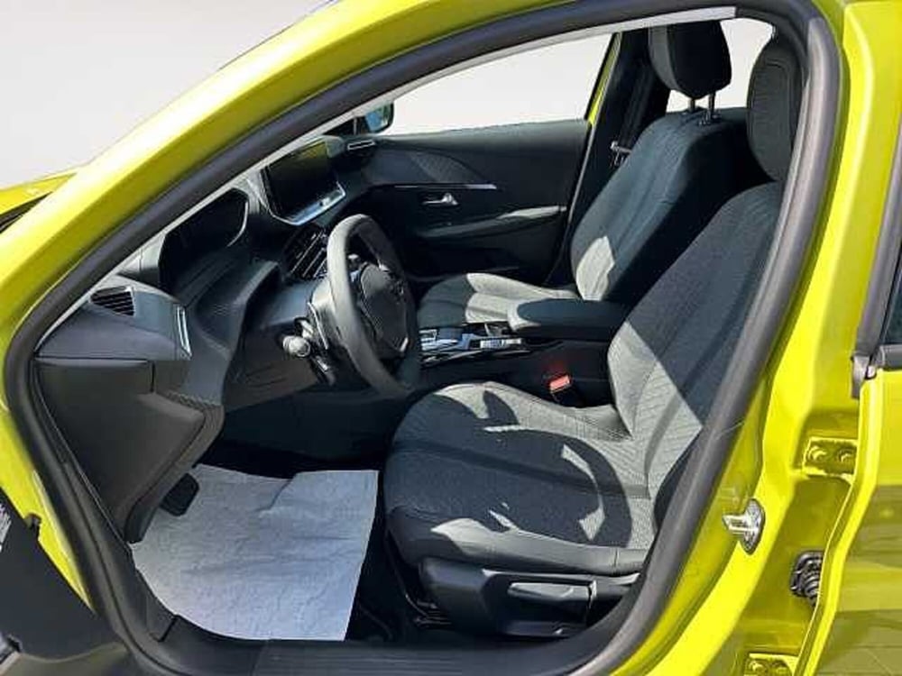 Peugeot 208 usata a Treviso (11)