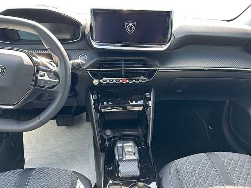 Peugeot 208 usata a Treviso (8)