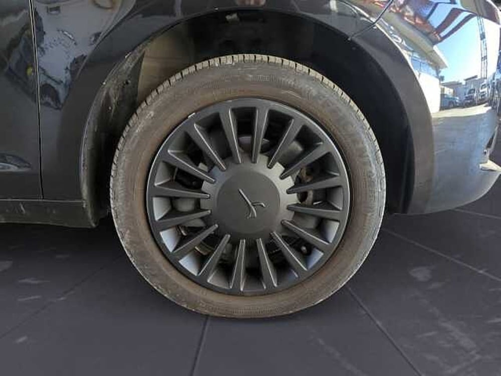 Lancia Ypsilon usata a Treviso (13)