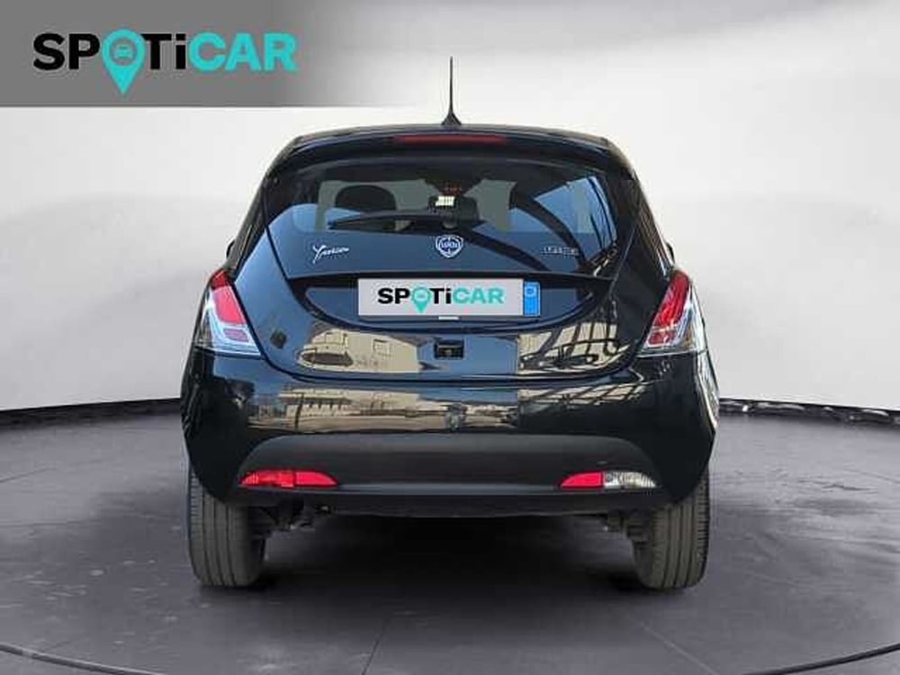 Lancia Ypsilon usata a Treviso (5)