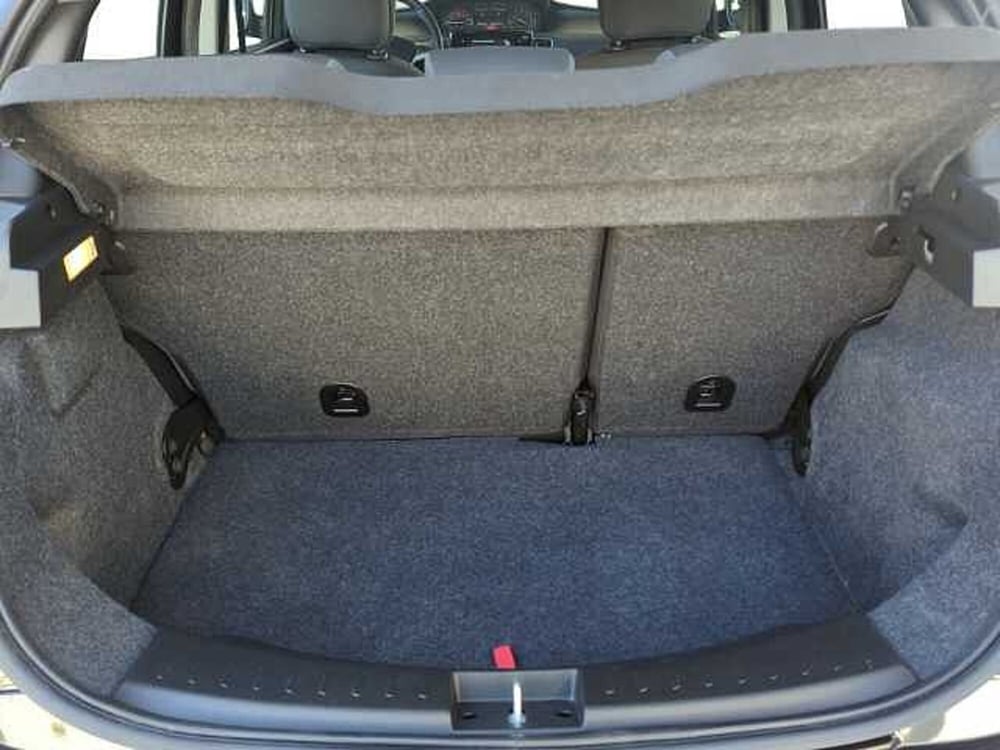 Lancia Ypsilon usata a Treviso (6)