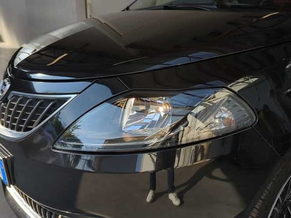Lancia Ypsilon usata a Treviso (16)