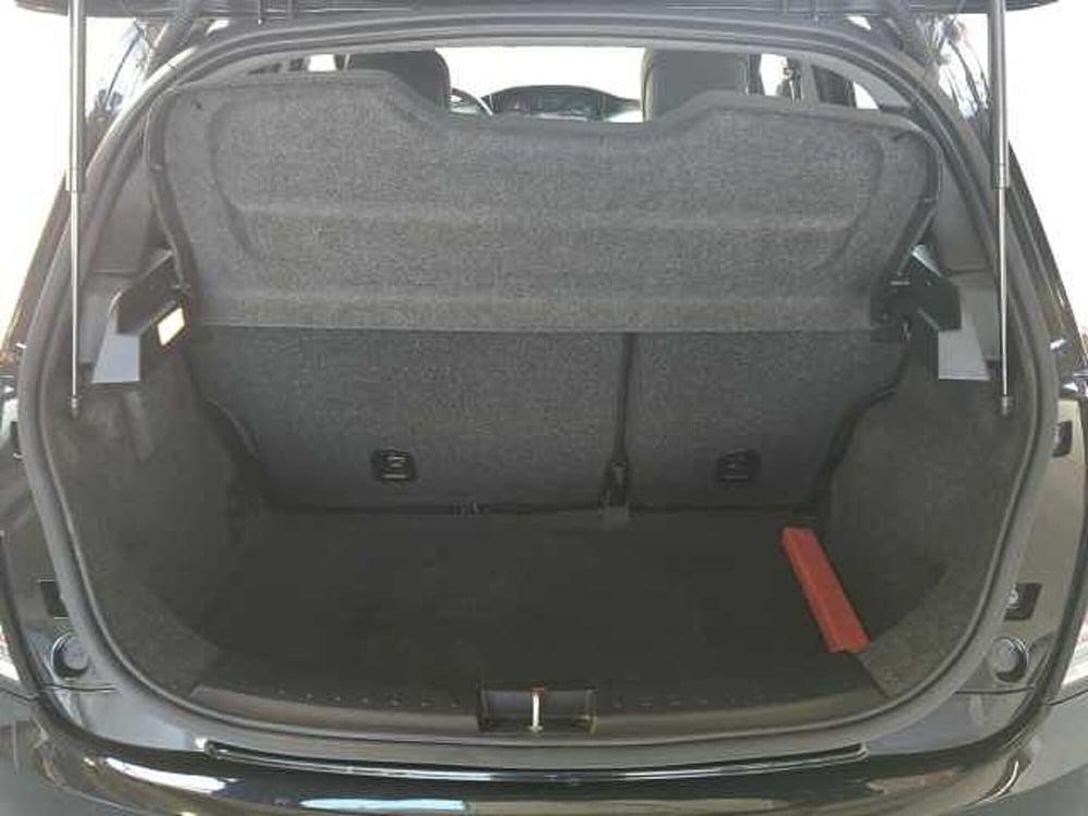 Lancia Ypsilon usata a Treviso (6)