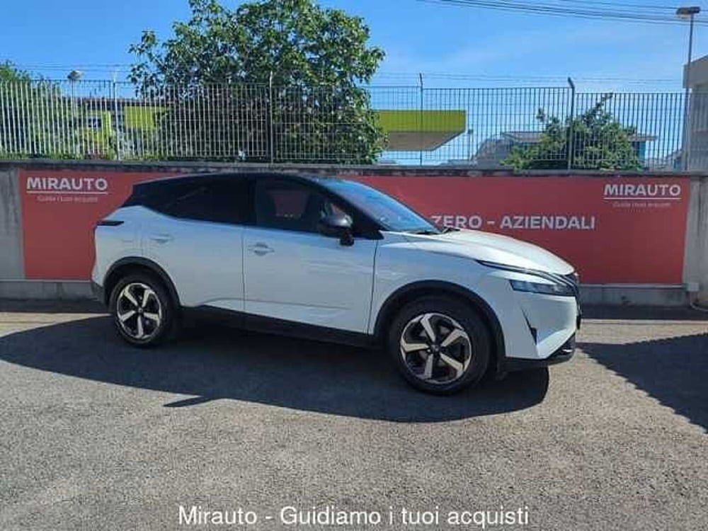 Nissan Qashqai usata a Roma