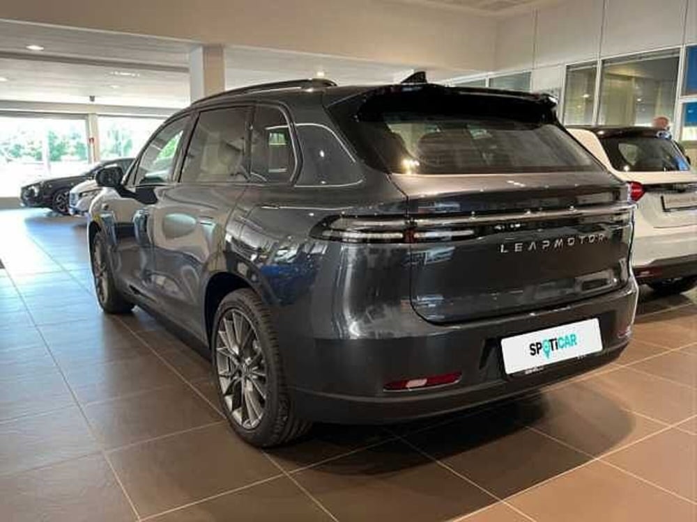 Leapmotor C10 nuova a Ravenna (5)