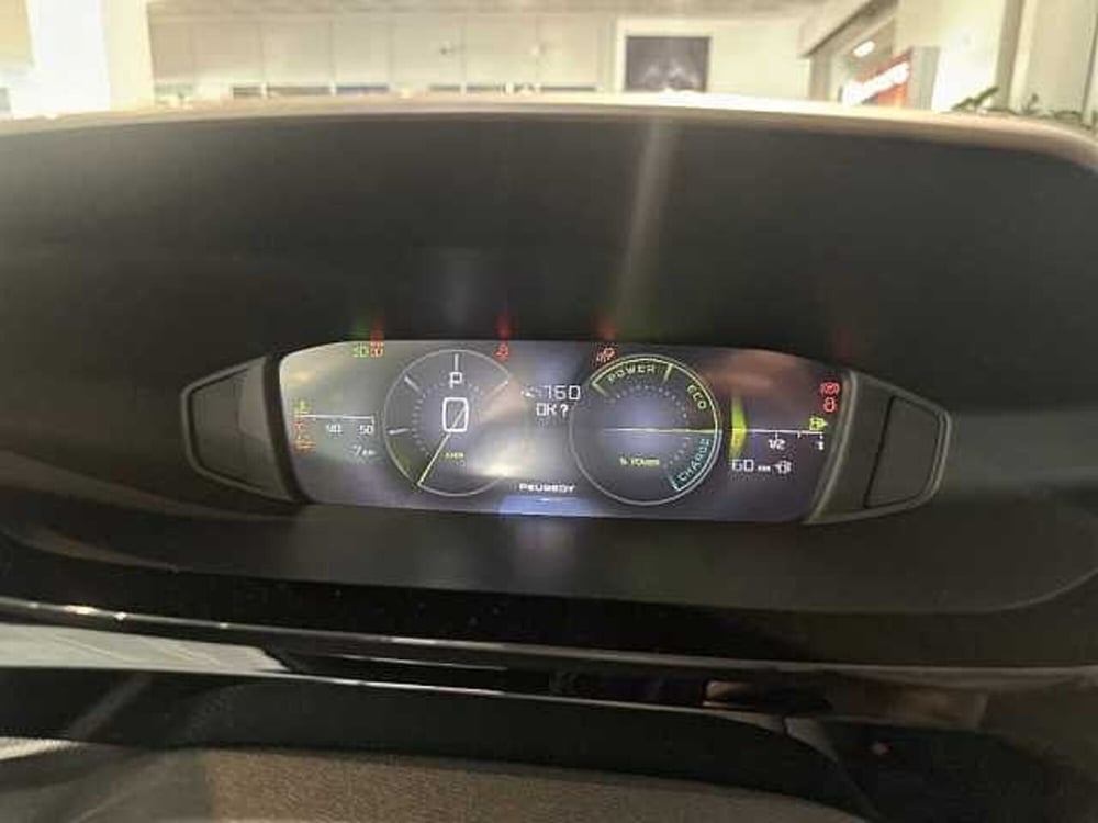 Peugeot 408 nuova a Ravenna (9)