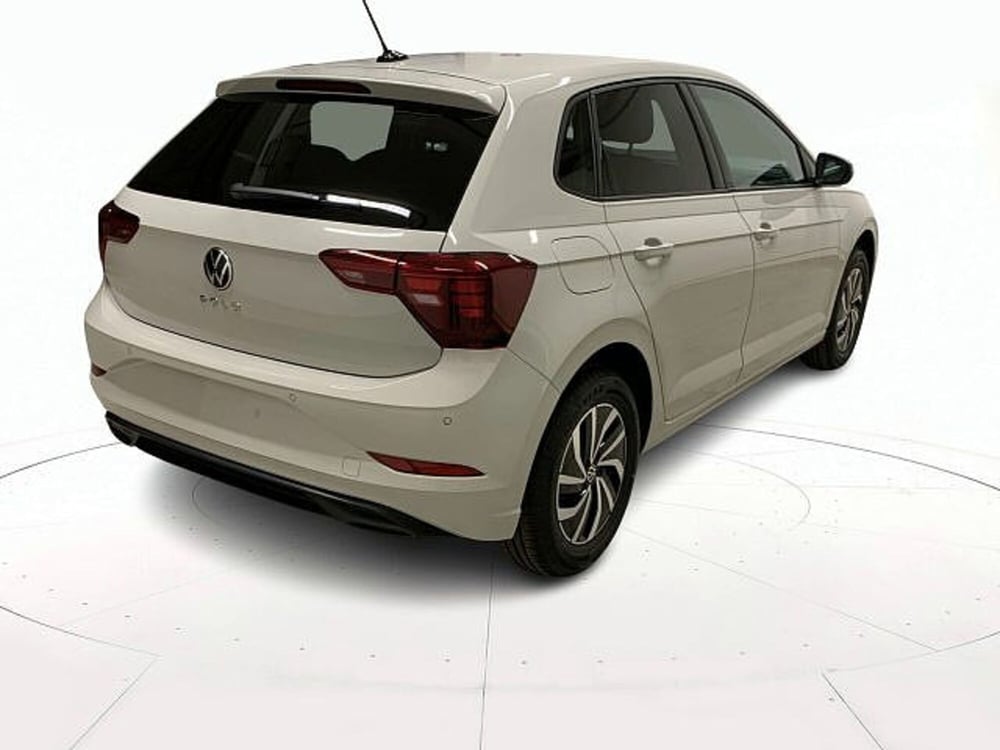 Volkswagen Polo nuova a Vicenza (4)