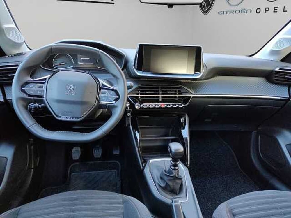 Peugeot 208 usata a Vibo Valentia (11)