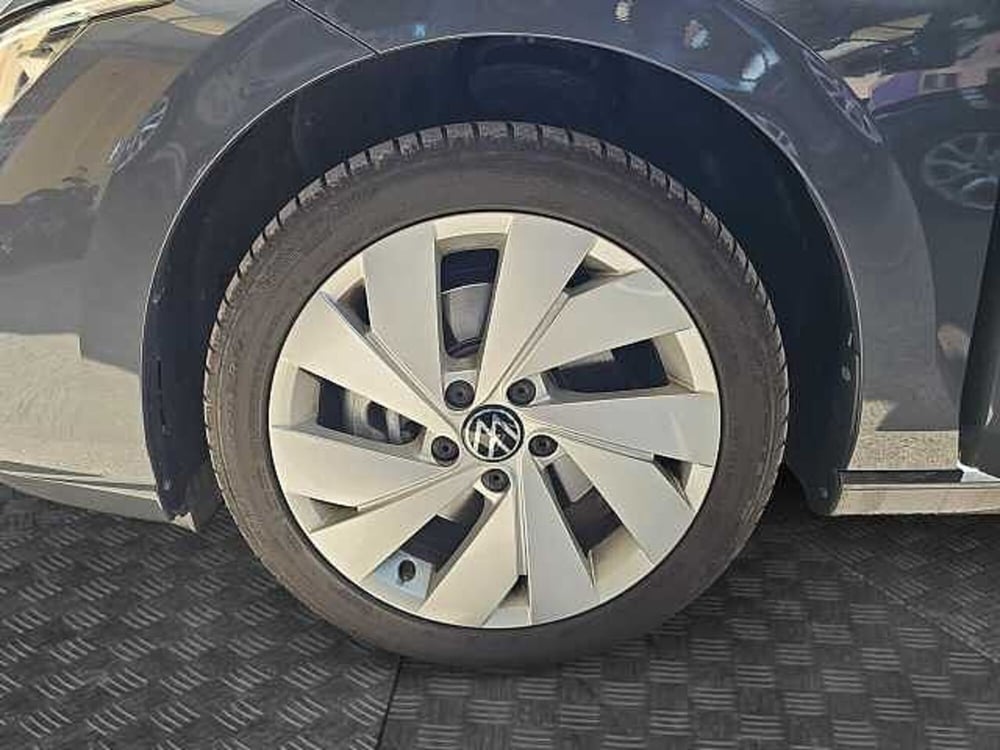 Volkswagen Golf Variant usata a Lecco (14)