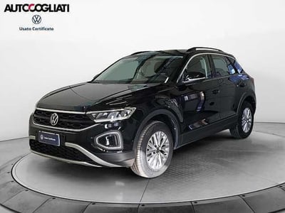 Volkswagen T-Roc 2.0 tdi Life 150cv dsg del 2024 usata a Brivio