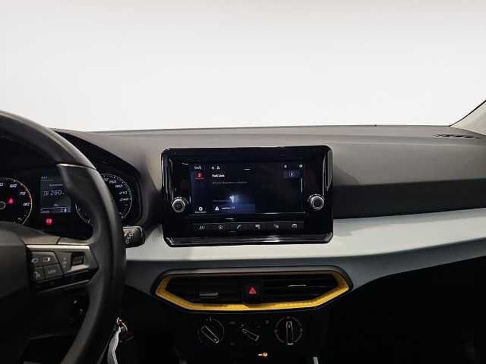 SEAT Arona usata a Lecco (10)