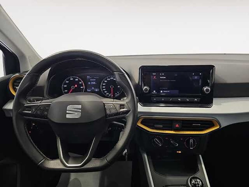 SEAT Arona usata a Lecco (9)
