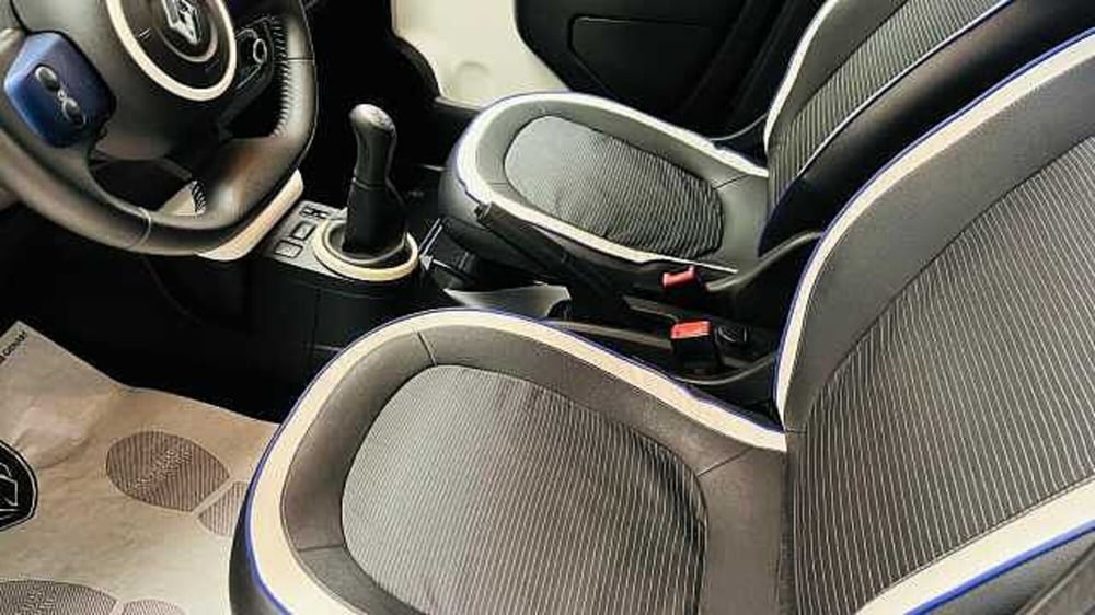 Renault Twingo usata a Milano (7)