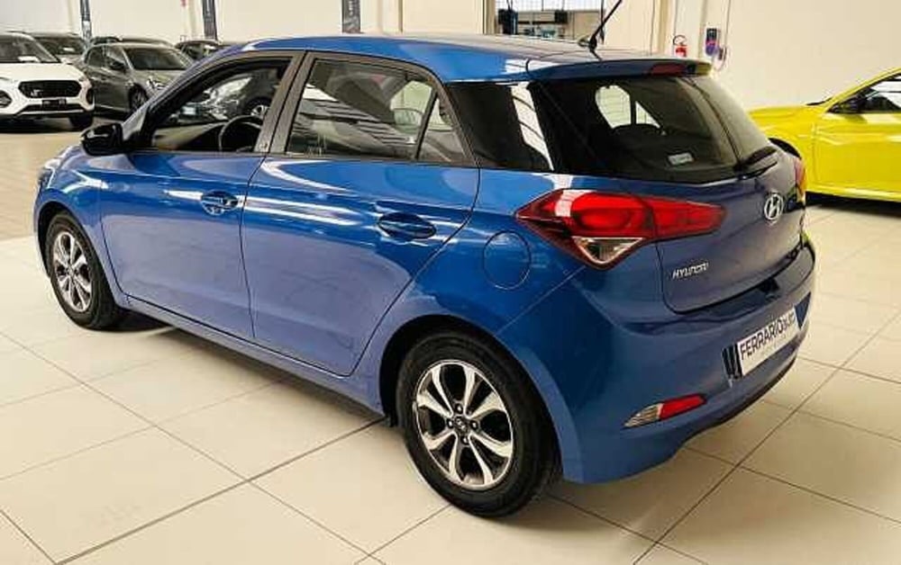 Hyundai i20 usata a Milano (5)