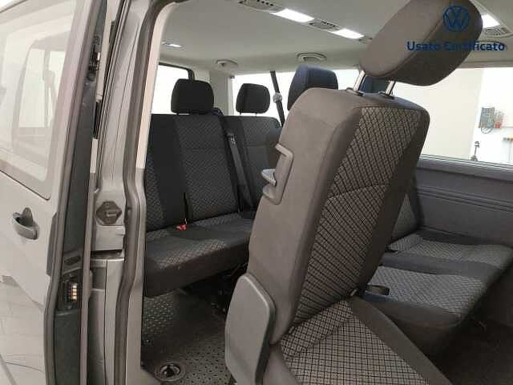 Volkswagen Veicoli Commerciali Caravelle usata a Varese (12)