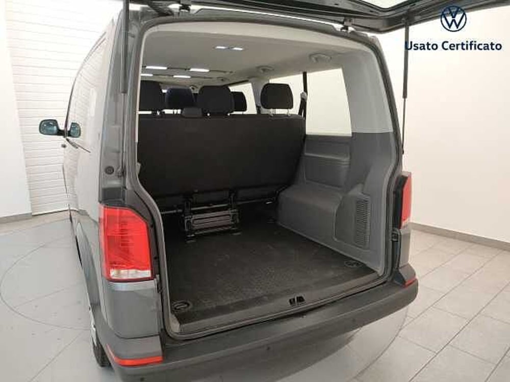 Volkswagen Veicoli Commerciali Caravelle usata a Varese (9)