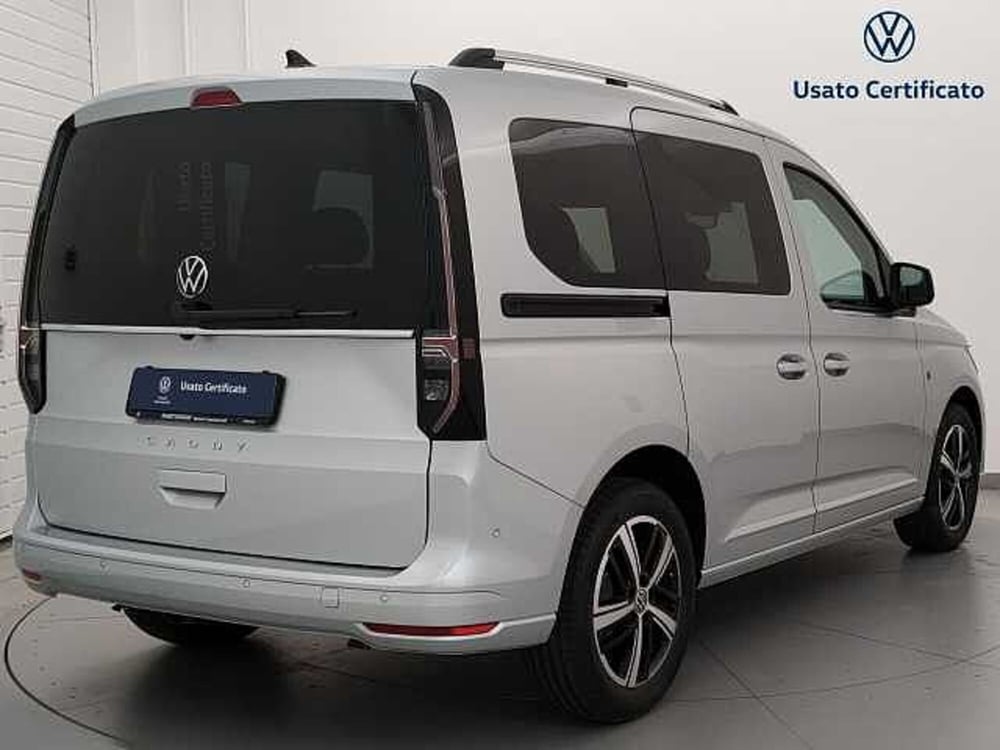 Volkswagen Caddy nuova a Varese (5)