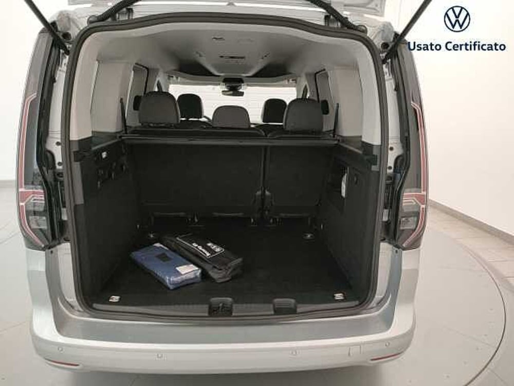 Volkswagen Caddy nuova a Varese (9)