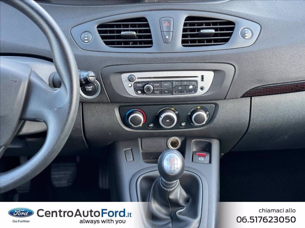 Renault Scenic E-Tech Electric usata a Roma (16)