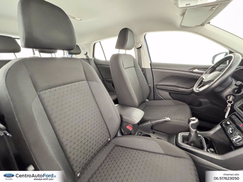 Volkswagen T-Cross usata a Roma (7)