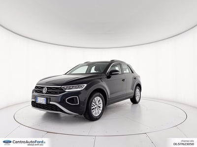 Volkswagen T-Roc 2.0 tdi Life 115cv del 2024 usata a Albano Laziale