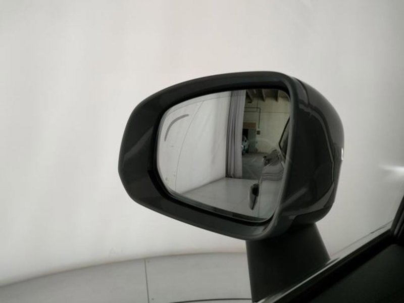 Volvo XC90 nuova a Modena (11)