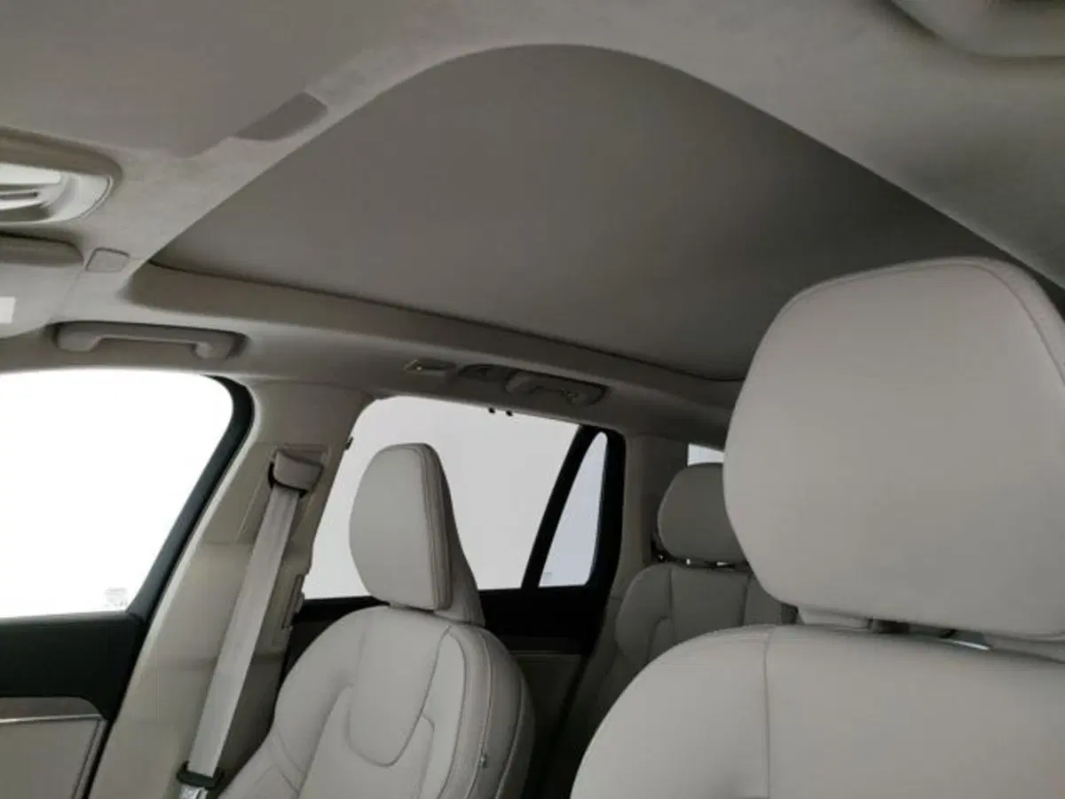 Volvo XC90 nuova a Modena (13)