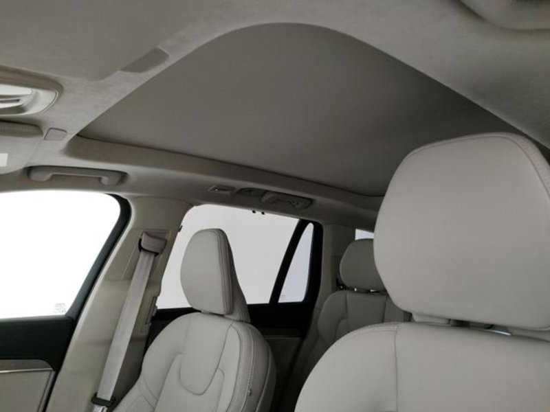 Volvo XC90 nuova a Modena (13)