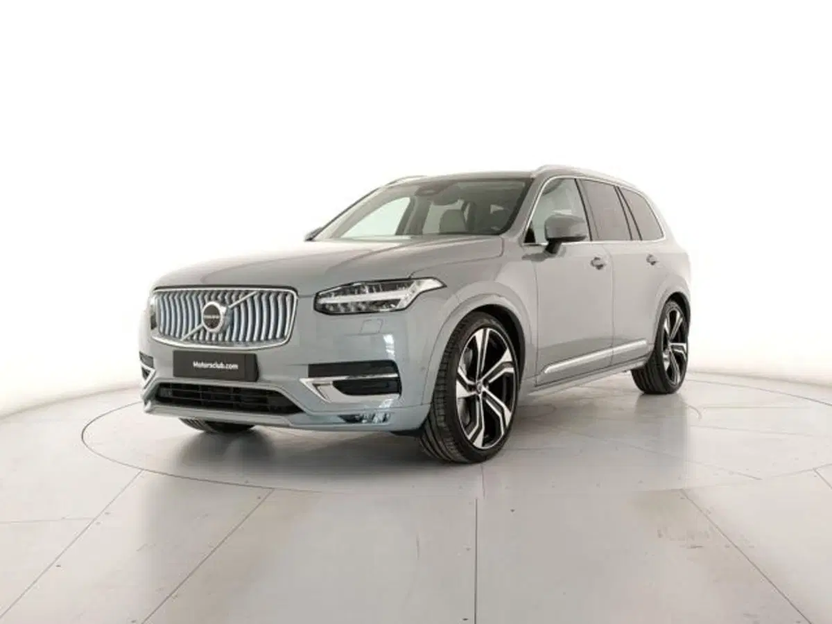 Volvo XC90 nuova a Modena (2)