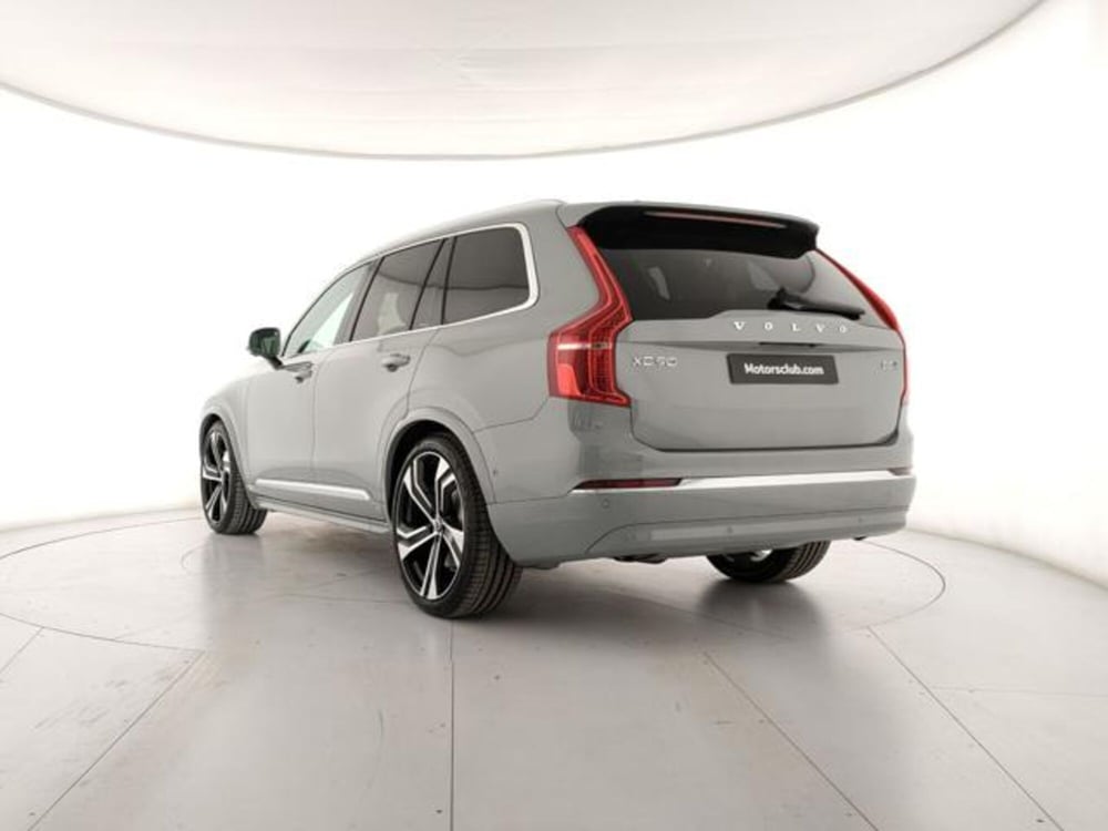 Volvo XC90 nuova a Modena (3)