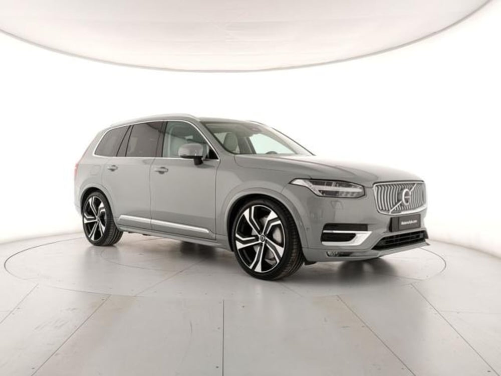 Volvo XC90 nuova a Modena (6)