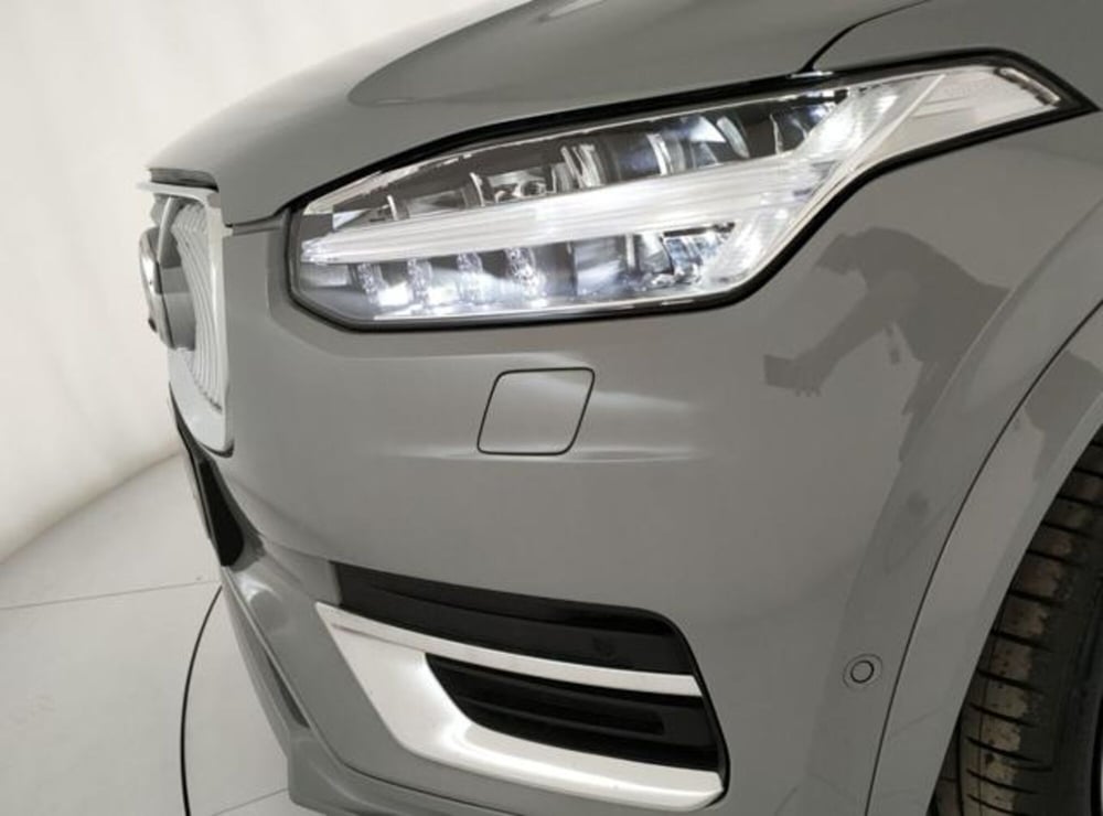 Volvo XC90 nuova a Modena (9)