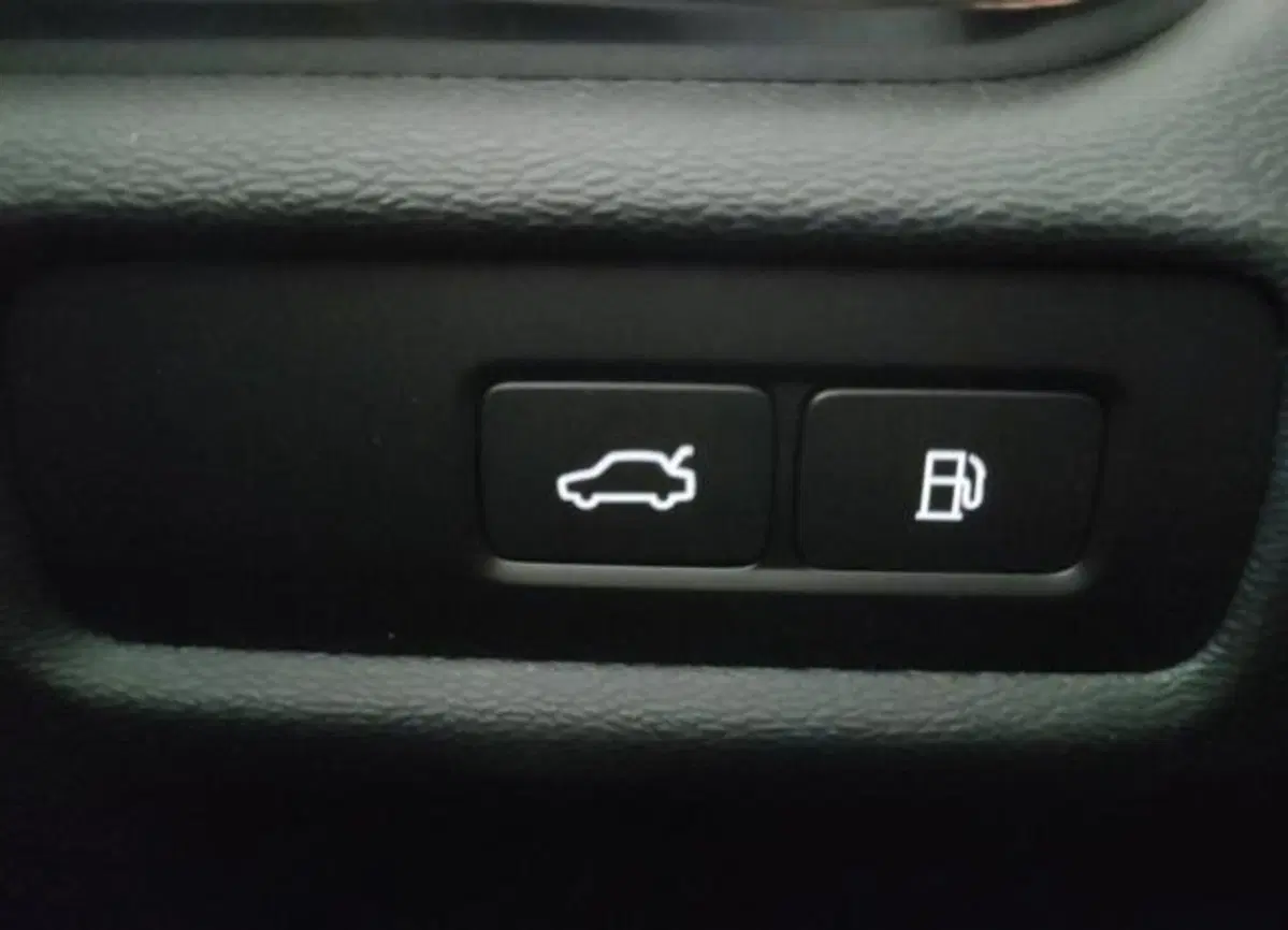 Volvo V60 usata a Modena (10)