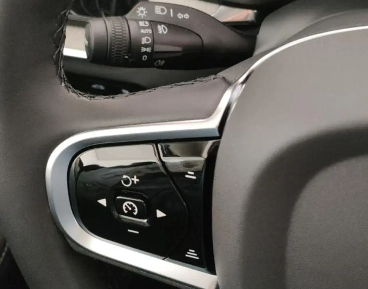 Volvo V60 usata a Modena (15)